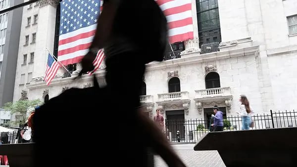 Wall Street cae ante incertidumbre de inversores; bolsas de LatAm se tiñen de rojodfd