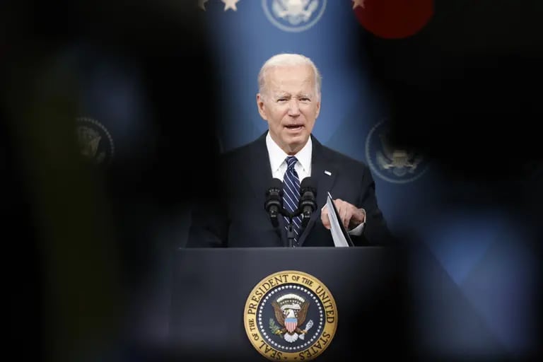 El presidente estadounidense Joe Biden habla sobre los precios de la gasolina en Washington, el 22 de junio. Fotógrafo: Drew Angerer/Getty Images
dfd