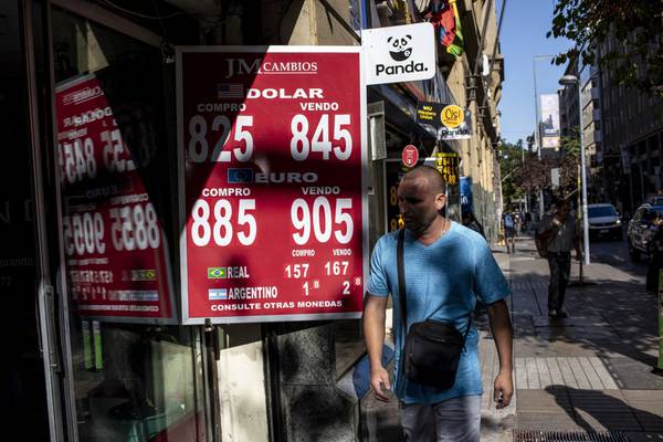 Dólar en Chile: estas son las proyecciones para el segundo trimestre de 2023dfd