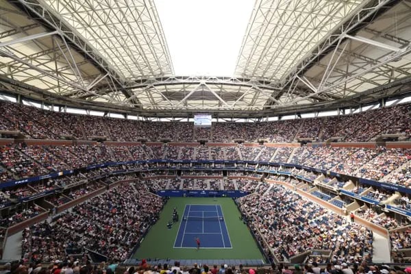 NEW YORK, NEW YORK - SEPTEMBER 05: General view of the roof partly closed during a Men's Singles Quarterfinal match between Novak Djokovic of Serbia and Taylor Fritz of the United States on Day Nine of the 2023 US Open at the USTA Billie Jean King National Tennis Center on September 05, 2023 in the Flushing neighborhood of the Queens borough of New York City. (Photo by Clive Brunskill/Getty Images) Photographer: Clive Brunskill/Getty Images