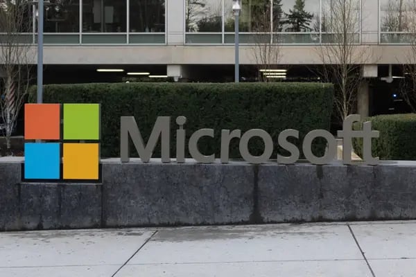 Señalización en el exterior del Campus de Microsoft en Redmond, Washington, EE.UU., el jueves 3 de marzo de 2022.