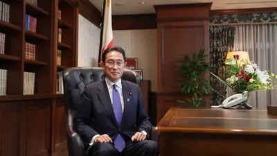 Fumio Kishida, recién elegido líder del Partido Liberal Democrático (PLD), en su despacho dentro de la sede del partido en Tokio, Japón, el miércoles 29 de septiembre de 2021.  Fotógrafo: Du Xiaoyi/Xinhua/Bloomberg