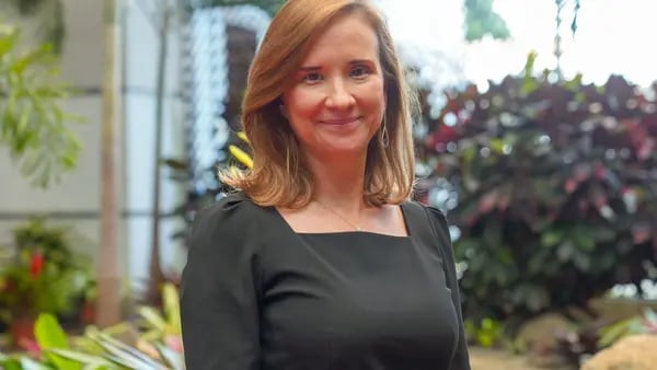 La costarricense Gisela Sánchez Maroto es la primera mujer en presidir el BCIE en 63 añosdfd