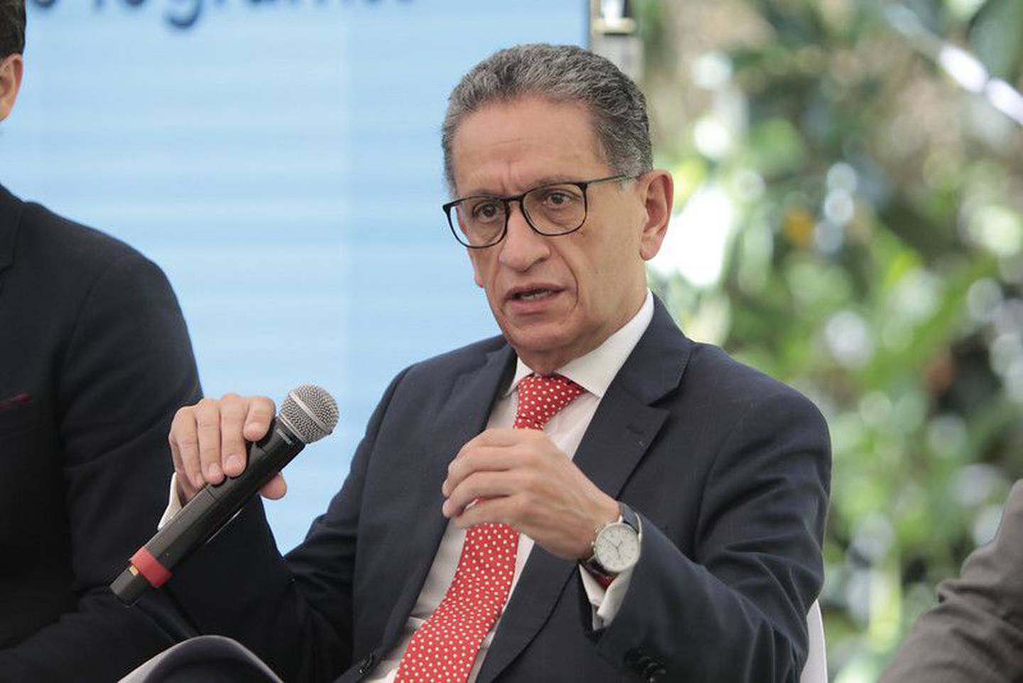 El ministro de Energía y Recursos Naturales no Renovables, Juan Carlos Bermeo, cuenta los planes del país para duplicar su producción petrolera.