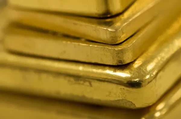 Una selección de lingotes de oro de varios pesos se encuentra en los distribuidores de lingotes de Gold Investments Ltd. en esta fotografía arreglada en Londres, Reino Unido, el miércoles 29 de julio de 2020. Fotógrafo: Chris Ratcliffe/Bloomberg