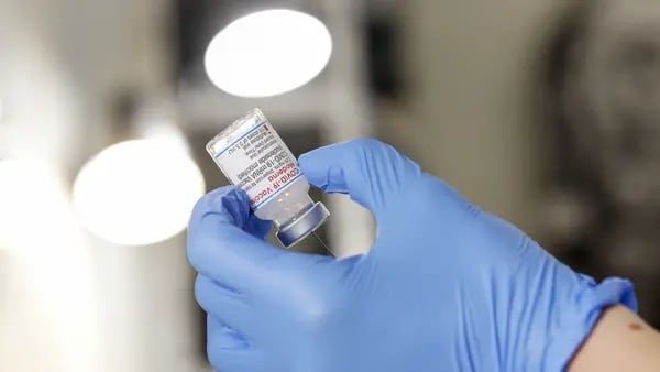 Moderna busca autorización en EE.UU. de vacuna contra Covid-19 para niños pequeñosdfd