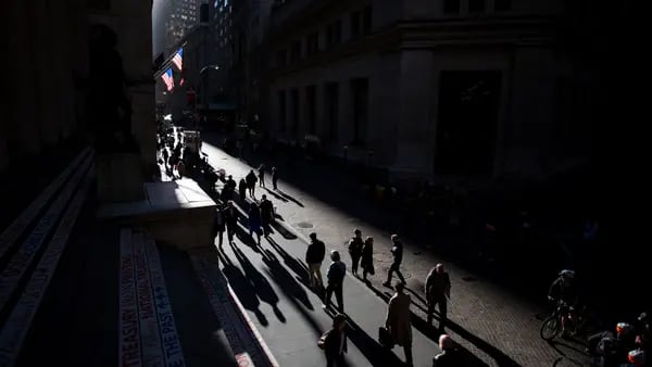 Los economistas están reevaluando sus pronósticos de recesión en EE.UU.dfd
