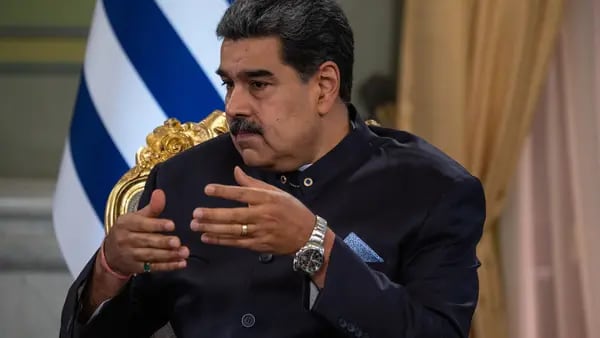 Actividad petrolera venezolana creció 12,99% en el tercer trimestre del año: Madurodfd