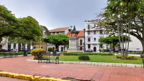 Plaza Herrera en el barrio de San Felipe, ciudad de Panamá