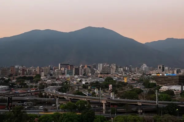 The Prados del Este highway in Caracas, Venezuela, on Friday, April 14, 2023. The Caracas restaurant boom once hailed as a sign that the beleaguered economy was on the upswing has fizzled, with many businesses shutting their doors. Photographer: Gaby Oraa/Bloomberg