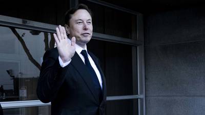 Elon Musk pidió disculpas públicas a un exempleado de Twitter: este es el motivodfd