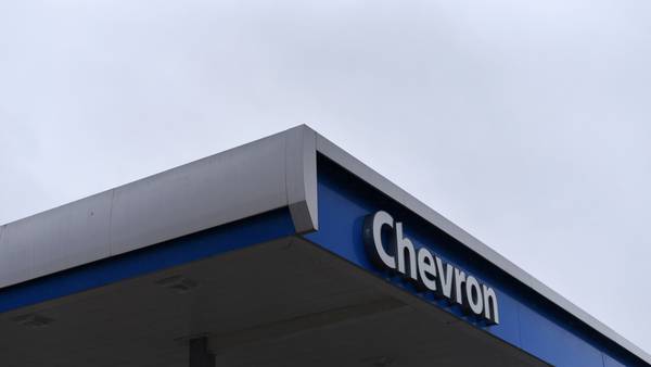EE.UU. renovó licencia para Chevron y otras cuatro petroleras en Venezuela con límitesdfd
