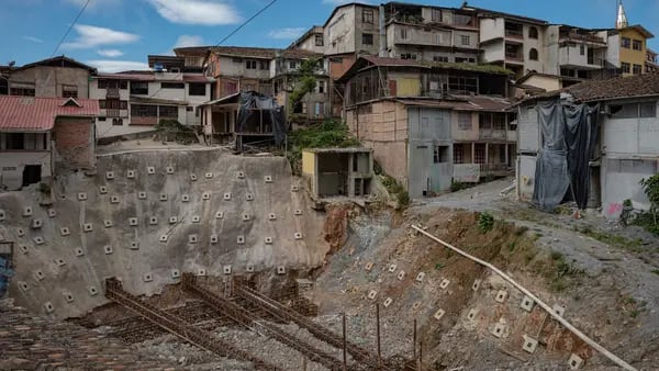 Zaruma, el pueblo construido sobre oro que se derrumba poco a poco en Ecuadordfd