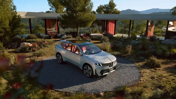 BMW presenta nuevo concepto de SUV eléctrico para competir con Tesla y Mercedes-Benzdfd