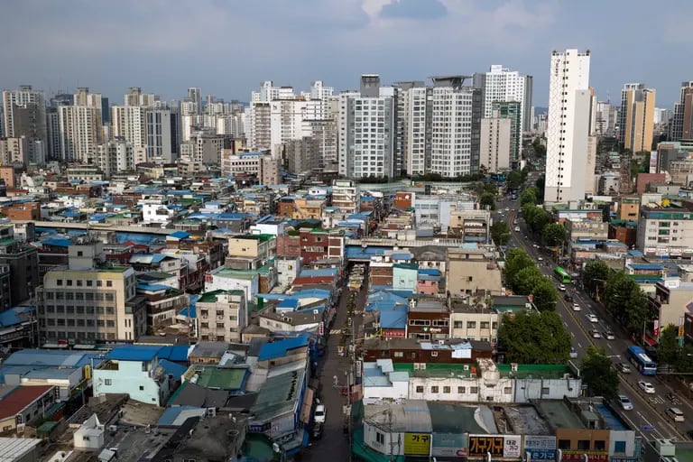 Propriedades ao redor do Mercado Central de Sindang. Os preços dos apartamentos em Seul dobraram nos últimos cinco anosdfd