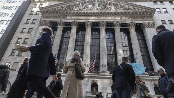 Goldman reduce chances de recesión en EE.UU. a 25% tras acuerdo por deudadfd