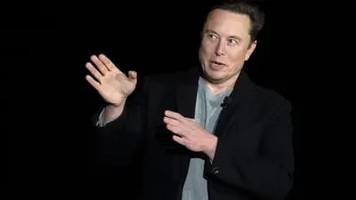 Musk won the support of fellow entrepreneur and Oracle Corp. co-founder Larry Ellison, who has a big stake in Tesla and a seat on its board.