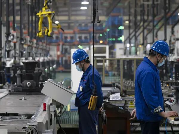 El exceso de capacidad industrial en China alcanza su punto máximo: Economist Intelligence Unit dfd