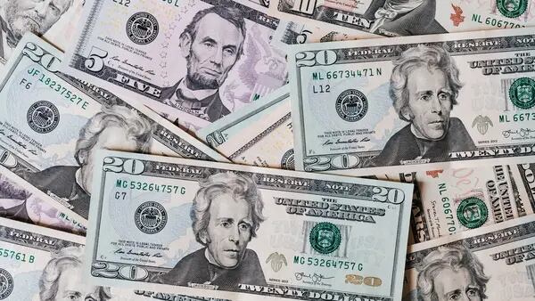 Rusia y Colombia tienen las monedas más débiles del mundo frente al dólar en juliodfd