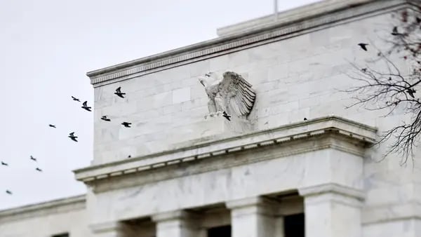 Operadores ven cada vez menos posibilidades de que la Fed baje las tasas este añodfd