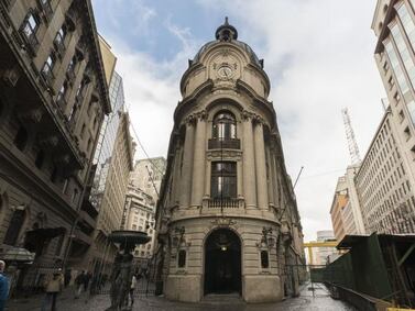 Regulador chileno suspende a STF Capital por “graves deficiencias”dfd
