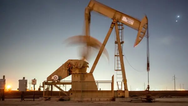 El mayor propietario de acciones en el mundo critica a las grandes petrolerasdfd