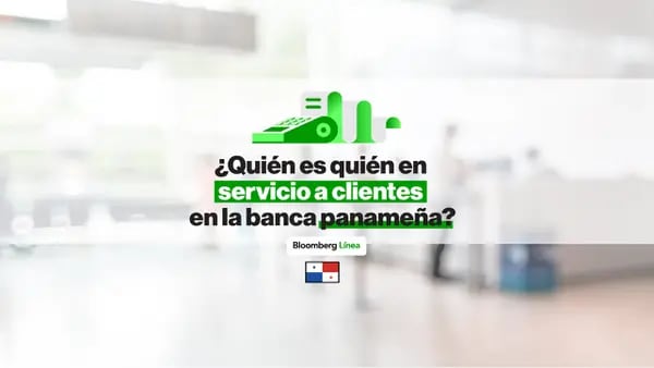 Servicio a clientes en bancos de Panamá.