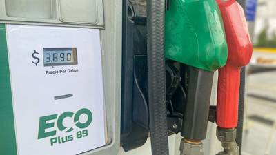 Petroecuador ha despachado 111.000 galones de la nueva gasolina Ecoplusdfd