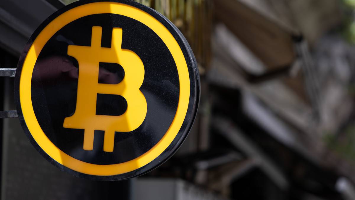 Bitcoin cai com futuros dos EUA após divulgação de dados fracos da Chinadfd