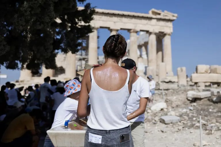 The Acropolis altered its operating hours in July as a result of the extreme heat. Photographer: Yorgos Karahalis/Bloombergdfd