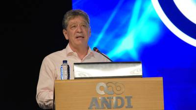 La Estrategia del Día Colombia: El debate entre la Andi y Ocampo; se enreda el futuro del presidente del BID  dfd