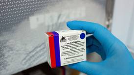 Rusia espera que OMS apruebe la vacuna Sputnik V para finales de año