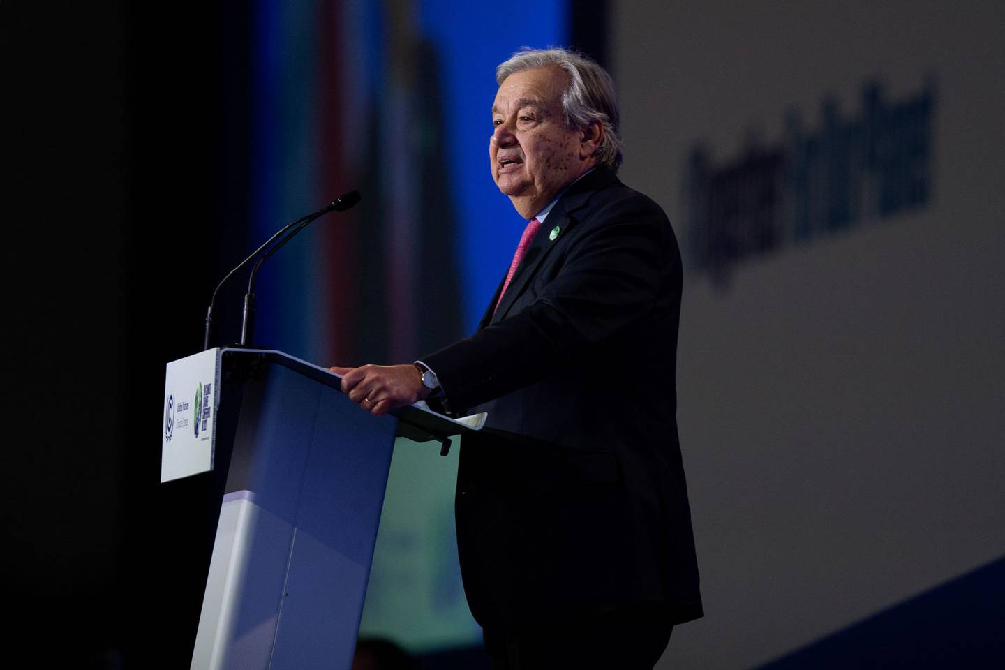 Antonio Guterres, secretario general de las Naciones Unidas, pronuncia un discurso durante las conversaciones sobre el clima de la COP26 en Glasgow, Reino Unido, el lunes 1 de noviembre de 2021.dfd