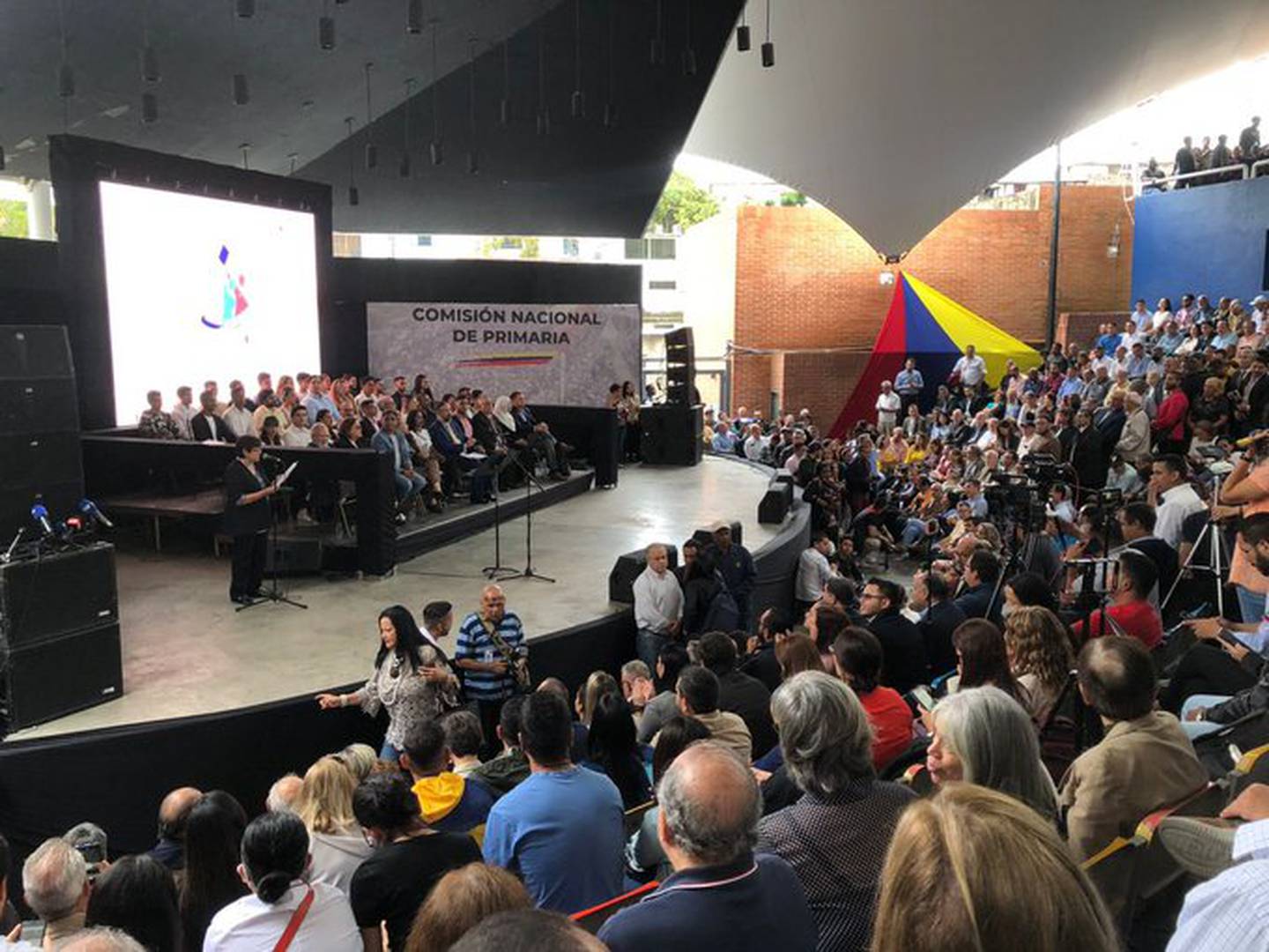 Jesús María Casal, presidente de la Comisión, anunció que la elección se realizará el 22 de octubre de 2023. / Foto Alejandra Torres