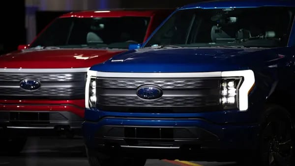 Ganancias de Ford superan levemente consenso de analistas por mayores preciosdfd
