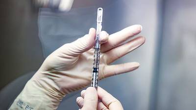Suspenden en Uruguay vacunación contra covid-19 para niños  tras recurso de amparodfd
