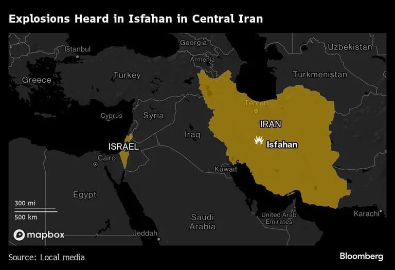 Explosions Heard in Isfahan in Central Iran |dfd