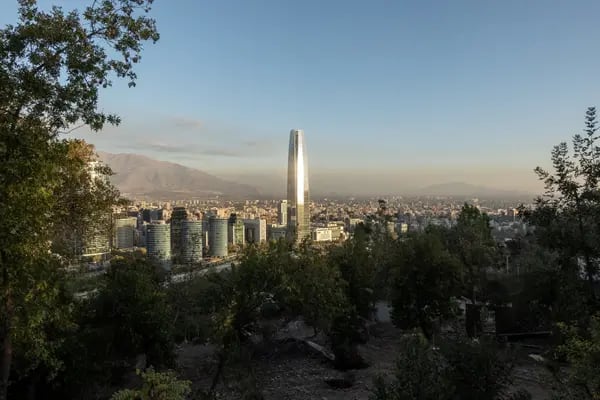 La ciudad de Santiago de Chile. Fotógrafo Cristóbal Olivares/Bloomberg