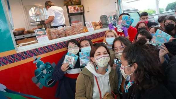 Food Truck guatemalteco recorre icónicos lugares de la República de China (Taiwán)dfd