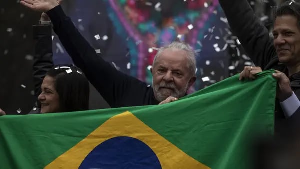 La ruta de Lula para liderar los sondeos previos a la eleccióndfd