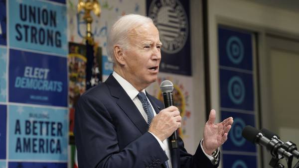 Biden advierte a petroleras que gravará ganancias “inesperadas” que no se reinviertandfd