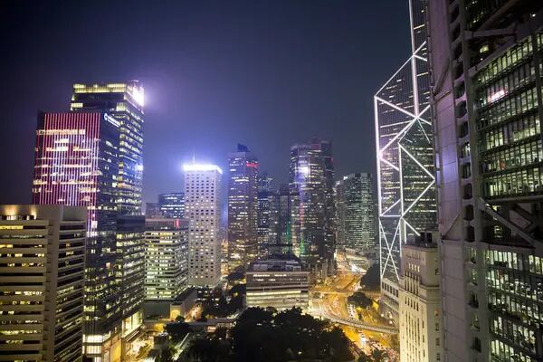 Segundo os pesquisadores, Hong Kong pode ultrapassar a Suíça no próximo ano como a jurisdição que administra a “maior quantidade de riqueza privada transfronteiriça”