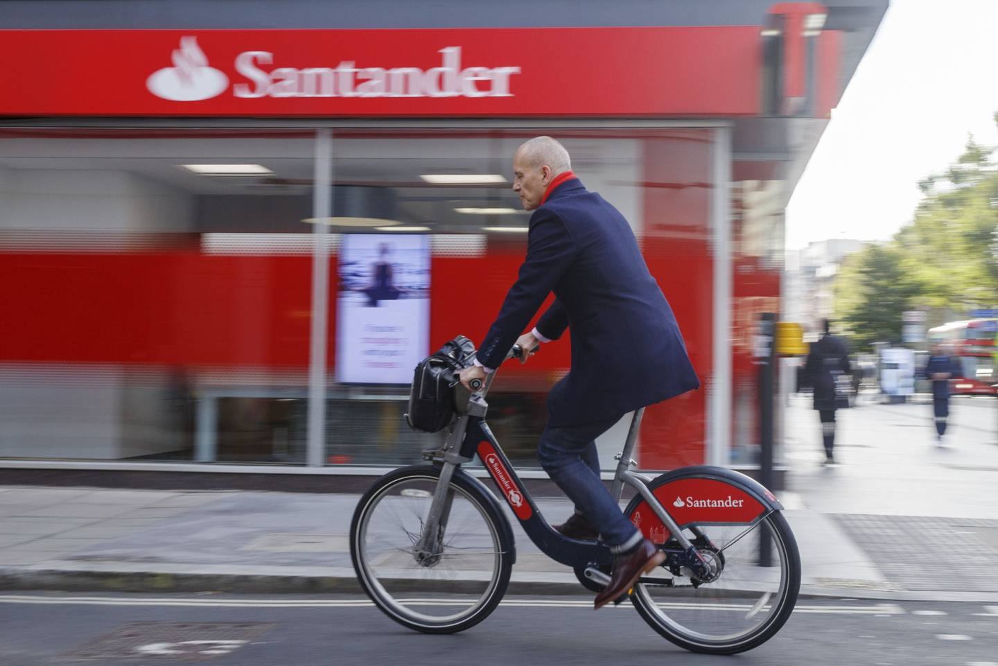 Santander vai divulgar seu resultado financeiro do quarto trimestre na próxima quarta-feira