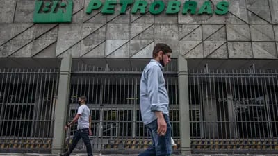 Petrobras lidera a queda das ações brasileiras nesta sexta