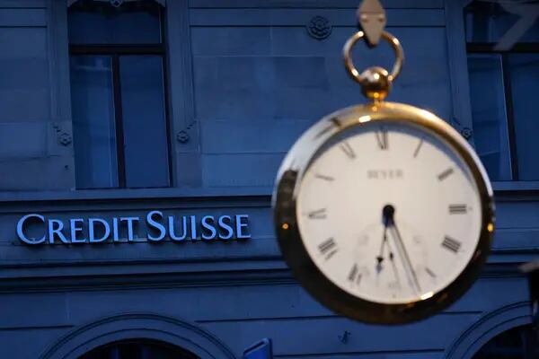 O Credit Suisse acabou comprado pelo rival UBS neste ano após entrar em grave crise financeira que ameaçou a sua sobrevivência