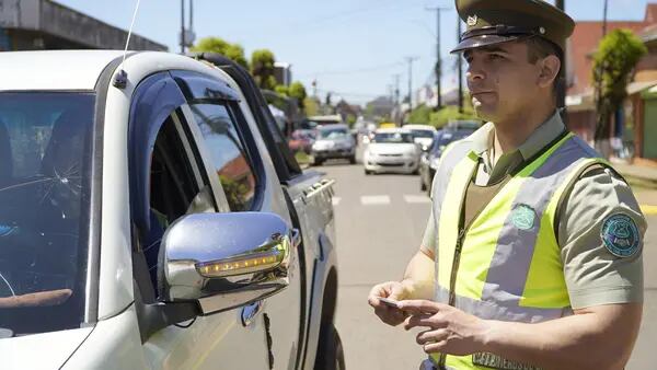 Ley de Tránsito en Chile: cuándo inician las nuevas multas y qué no puede hacerdfd