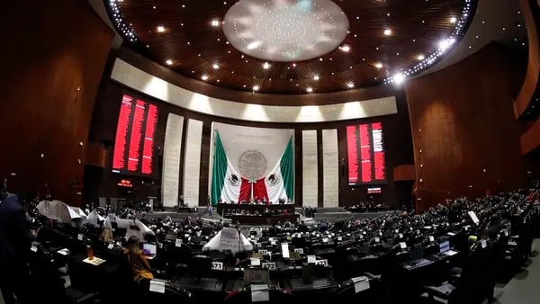 Diputados de México aprueban reforma para volver a ahorrar en Fondo de Estabilizacióndfd