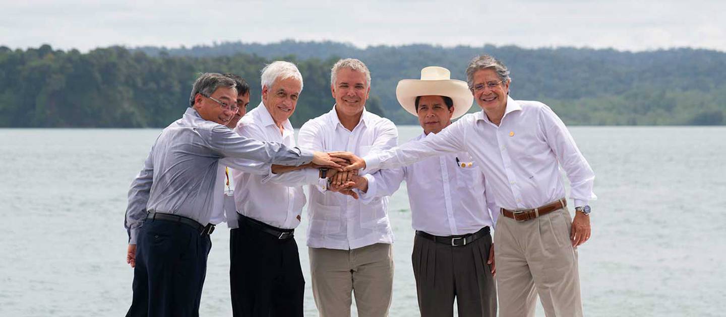 Colombia, Chile, México, Perú, Ecuador y Singapur estrecharon la integración dentro de la Alianza del Pacífico, en la XVI Cumbre del grupo, que se celebró en Bahía Málaga, en el occidente colombiano.
