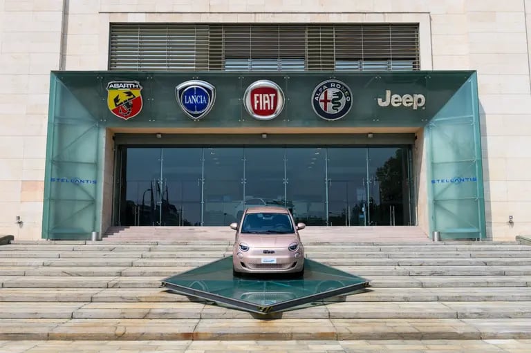 Sede da Fiat, na Itáliadfd