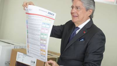 El riesgo país de Ecuador supera los 1.700 puntos en medio de incertidumbre políticadfd